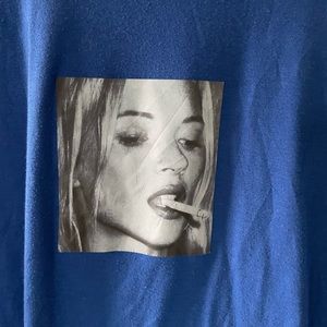 Blue women’s vintage graphic  T-shirt